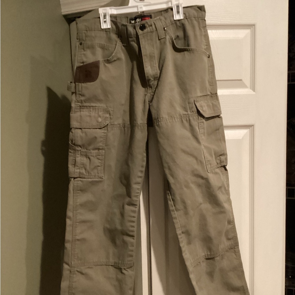 Wrangler Men's Tan Cargo Pants
